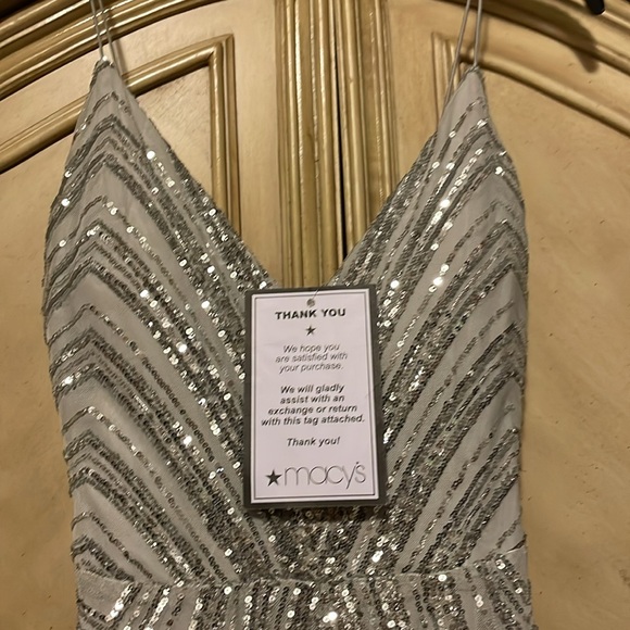 NWT from Macy’s Dress sequence silver 
Juniors size 5/6 - Picture 5 of 16